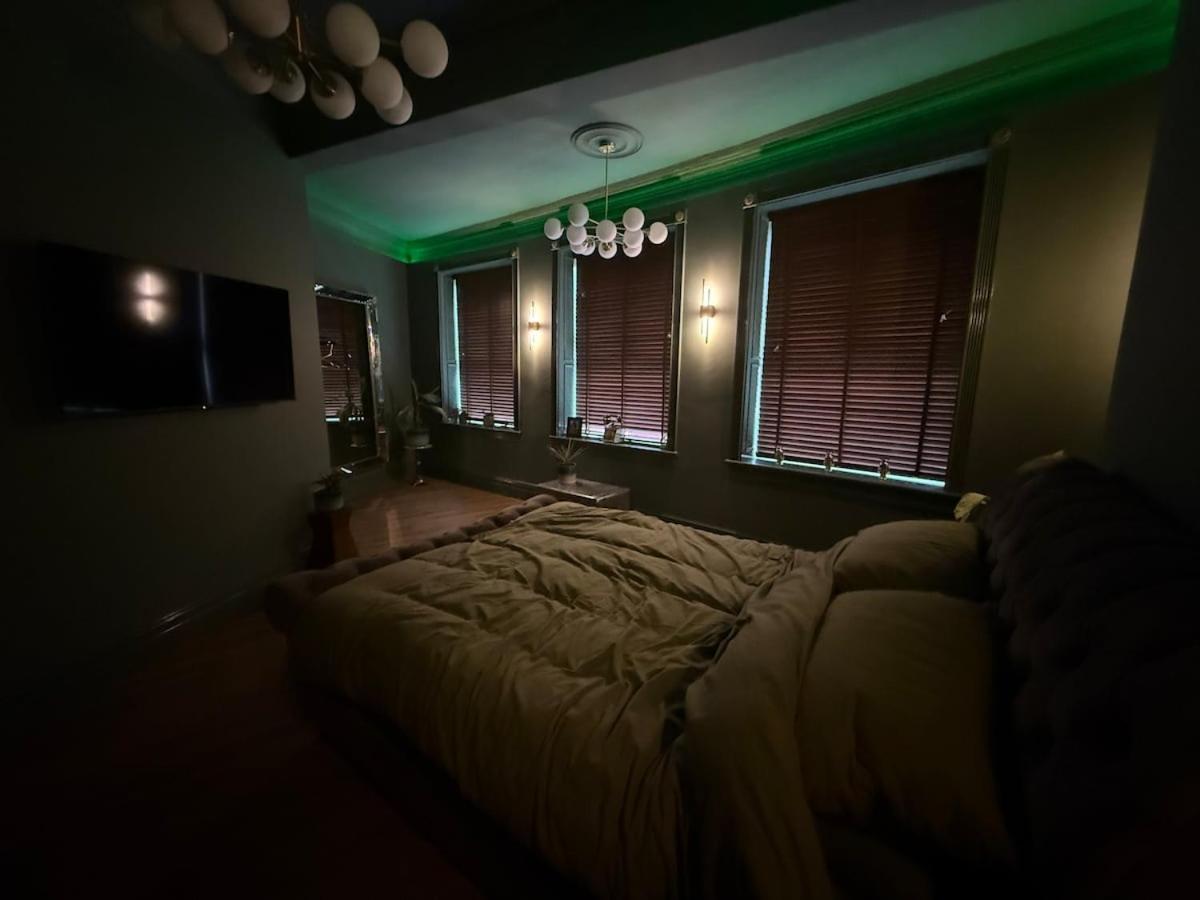 Apartamento The Loft At One Luxury Penthouse Wigan Exterior foto